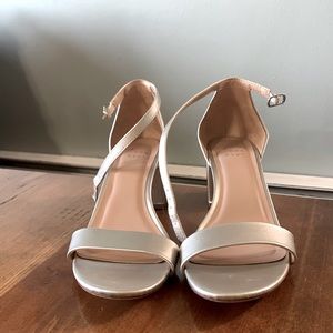 Silver a new day heels